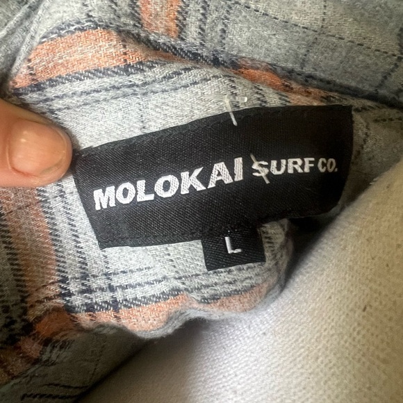 Molokai men’s Plaid Button-Up Shirt large. NWT. Perfect condition super soft. - Picture 6 of 8